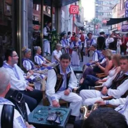 호텔 Izmir 2*