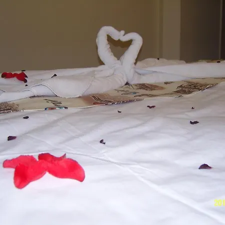 Otel Izmir 2*