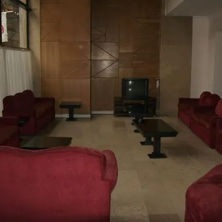 Izmir İzmir